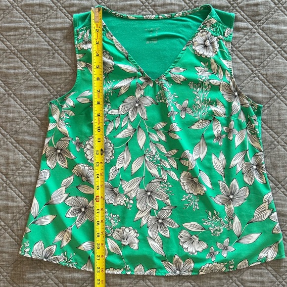 A New Day Green White Floral Sleeveless Tank Shirt Blouse, Size Small S - Picture 7 of 7